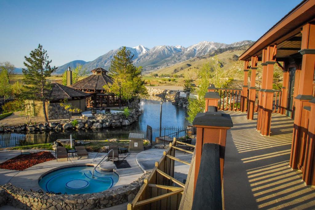 Holiday Inn Club Vacations David Walley's Resort Exterior and Pools